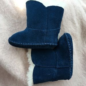 Ugg infant Crib Booties